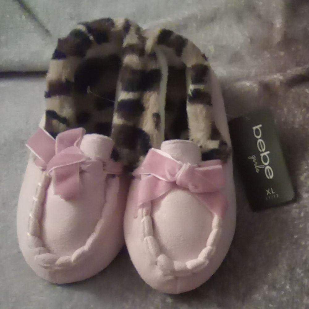 Bebe slippers